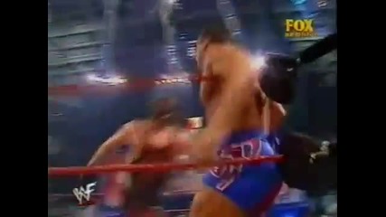Kane - Corner Clothesline