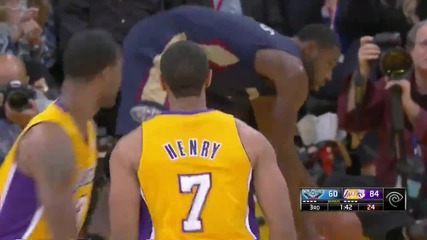 Xavier Henry Amazing Flying Dunk - Lakers vs Pelicans