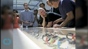 Apple Watch: Finally To Hit Stores (With or Without Ado)