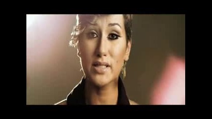 - Davinche feat Cleo Sol - Hero