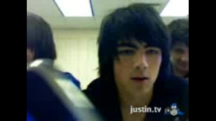 jonas brothers chat