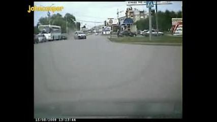 Супер Малоумна Катастрофа 