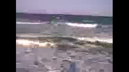 Бурно море