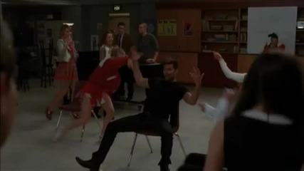 2012 / Glee - Sexy and I know it