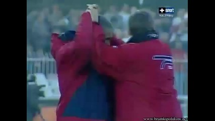 Най - странния и смешeн гол, който сте виждали!