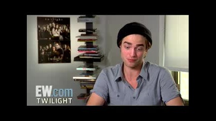 Twilight - Rob Pattinson Ew interview Part 2 of 5