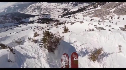 Екстремно и щуро спускане със ски