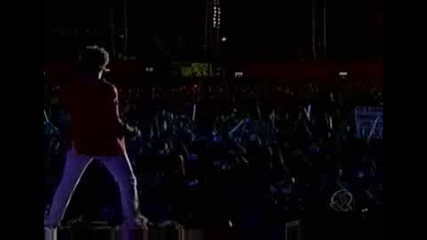 Ucker - Light Up The World Tonight Live Sp