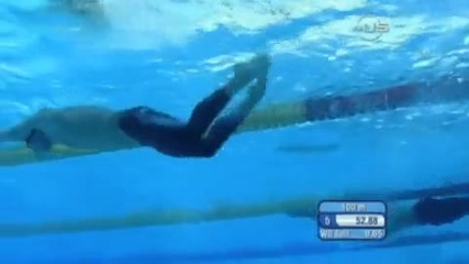 Michael Phelps wins 200m butterfly final