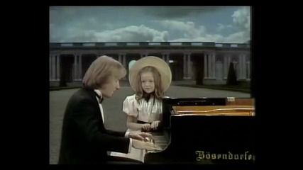 Richard Clayderman - Vanessas First Smiles