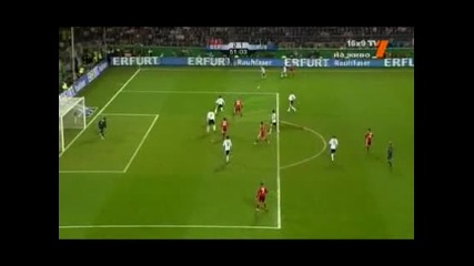Видео Европейски футбол - Германия - Русия 2 1.flv