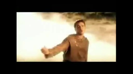 Luis Fonsi - The Power Of A Broken Heart