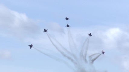 Невероятно военно шоу в Русия