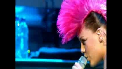 P!nk - Split Personality (live)