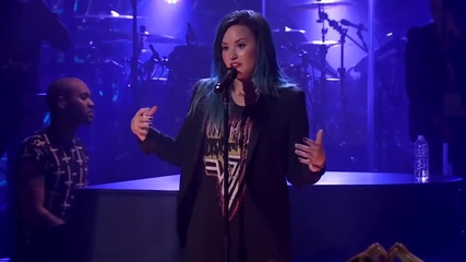Много емоционална реч! Demi Lovato - Nightingale ( на живо )