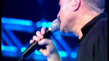 Phil Collins - Cant stop loving you (hq Live 2004)