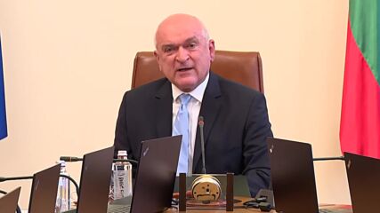 Главчев: Пожарната обстановка в страната продължава да е сложна