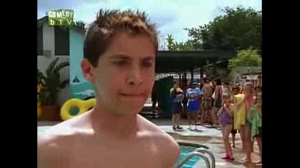 Малкълм s01e16 / Malcolm in the middle s1 e16 Бг Аудио 