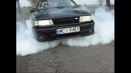 Opel Vectra 2000 burnout 160hp