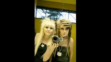 Cute Scene Queens **