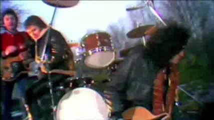 Queen - We Will Rock You ( High Quality )