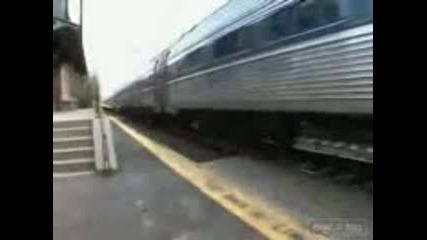Виждалисте някога влак да прегазва човек
