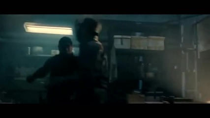 Супер звездата Джет Ли в Непобедимите 2