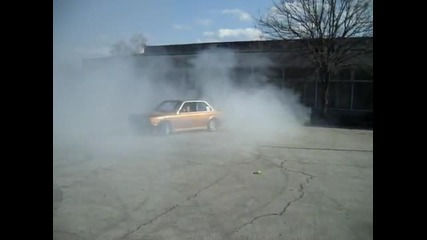 Crazy Drift Show With Bmw e30 !!!