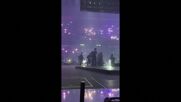 Голям видеоекран падна върху танцьори в Хонконг