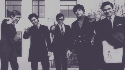Los Bravos - Black is Black - Videoclip Oficial