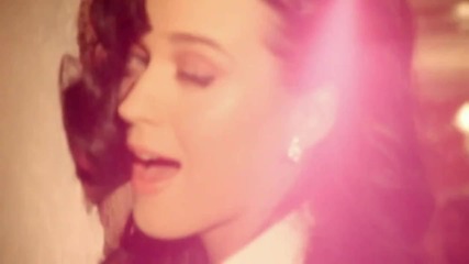 Katy Perry - I Kissed A Girl 