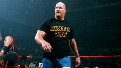 "Stone Cold" Steve Austin returns to beat up The Alliance: Raw, July 16, 2001