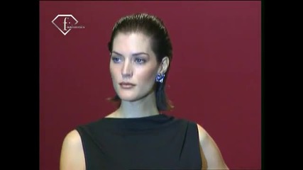 fashiontv Ftv.com - Yves Saint Laurent Fem Pe 1999 