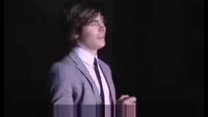Zac Efron - 17 Again Paris Premiere