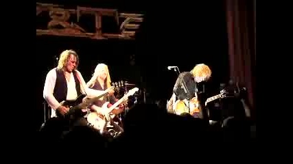 Y&t - Black Tiger 06