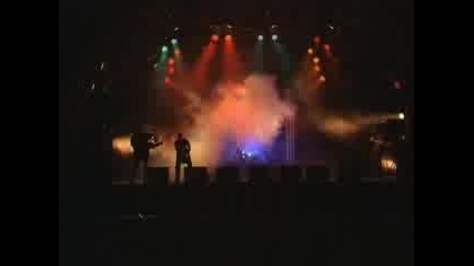 Prodigy - Break & Enter (live @ Glastonbury 1995) 
