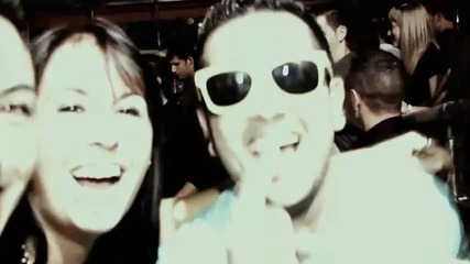 [bg-sub] Sak Noel - Loca People [official Video Hd 2011]