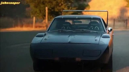 1968 Dodge Charger vs 1969 Dodge Daytona -