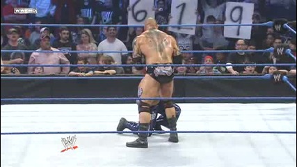 Rey Mysterio vs Batista 2/2 [ Street Fight match ] | Smackdown 11/12/09 |
