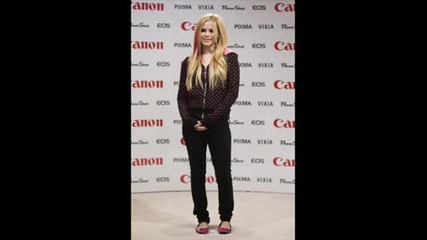 Avril Lavigne - Who Knows