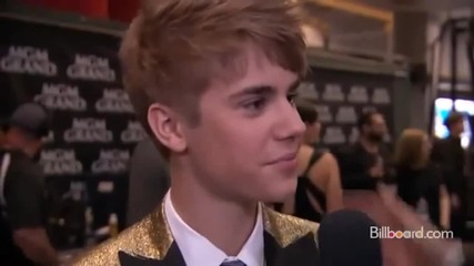 Justin Bieber Mistletoe Single Released - Billboard Music Awards Backstage Interview 2011 - www.uget