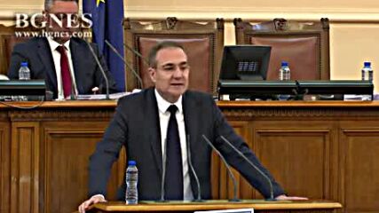 Гуцанов: Пътищата се превърнаха в нарицателно на корупцията през последните 12 години