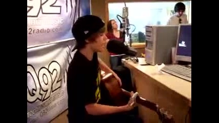 Justin Bieber performs One Time 