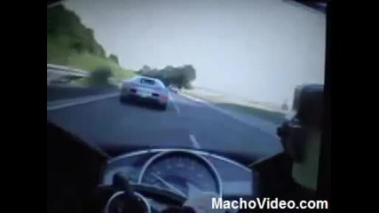 Bugatti Veyron vs. Yamaha R1 Racing