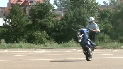 Leszek - Aerox Stunt - movie of 2009 (ekipa Misia) 