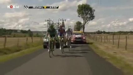 Tour De France 2011 stage 9 - car crashes into Juan Antonio