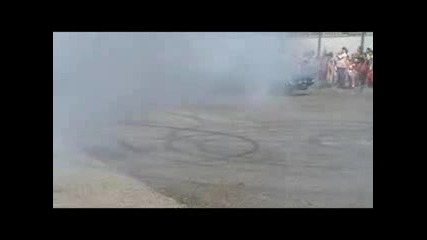 Dodge Charger, Buick Gs And Camaro Burnout