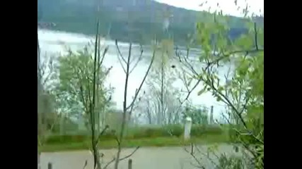 Loch Ness Monster Attack ( Неси атакува ) 