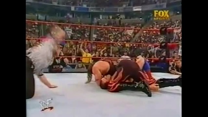 Masked Kane Finisher - Chokeslam
