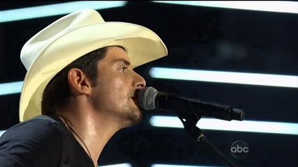Brad Paisley - Water - Music Fest 2010 ( H Q ) 